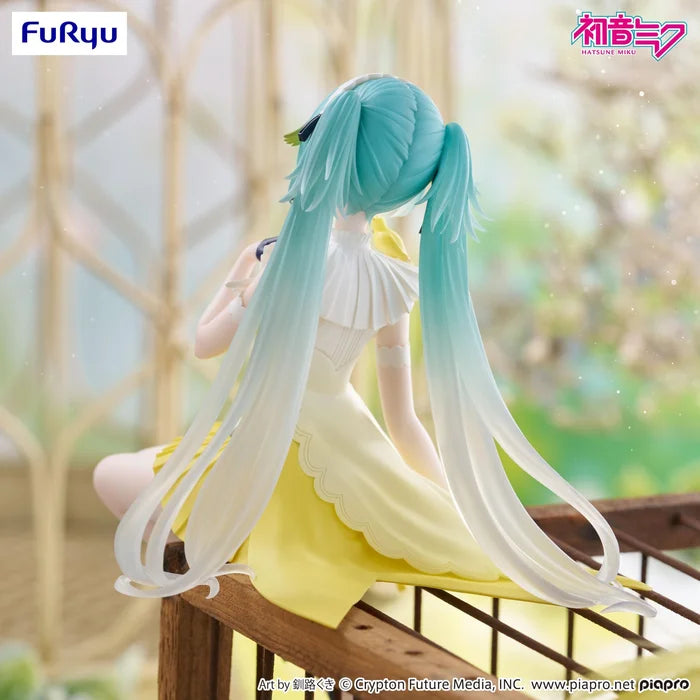 Hatsune Miku Noodle Stopper Figure Canary Bird