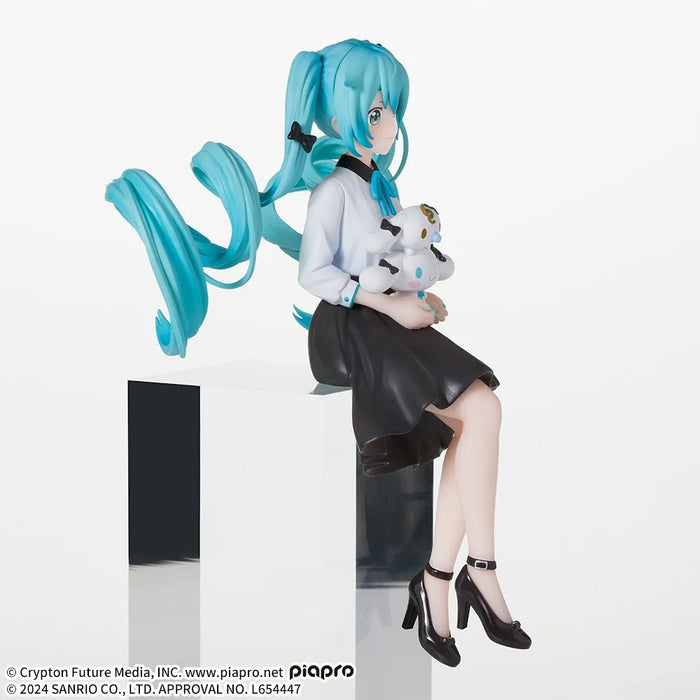 "Hatsune Miku Series" Premium Perching Figure Hatsune Miku x Cinnamoroll & Milk