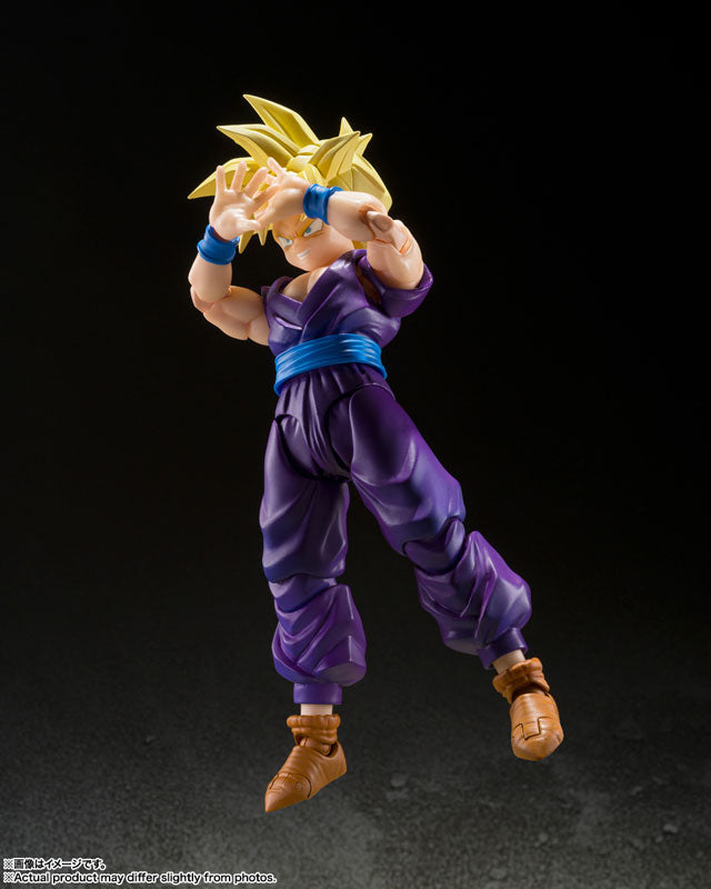 S.H.Figuarts "Dragon Ball Z" Super Saiyan Son Gohan -The Warrior Who Surpassed Gokou-