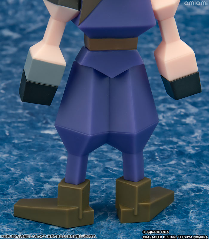 "Final Fantasy VII" Polygon Soft Vinyl Figure Cloud Strife