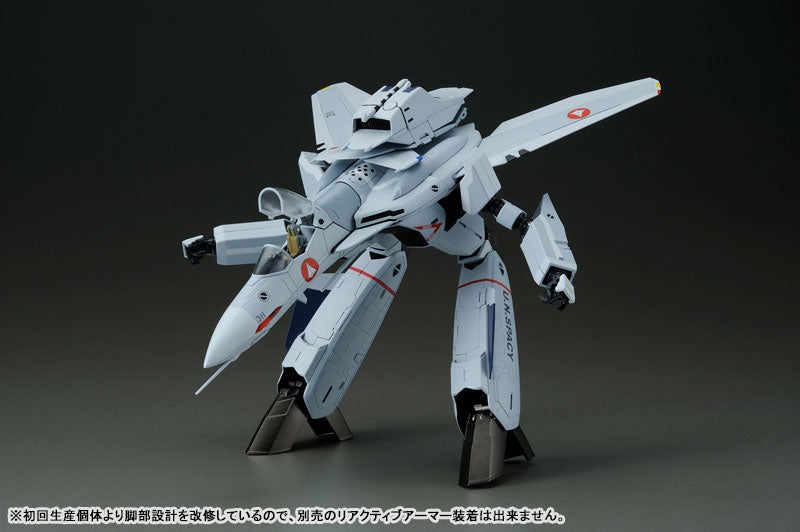 "Macross Zero" 1/60 Scale Perfect Trance VF-0A Phoenix Kudo Shin Model