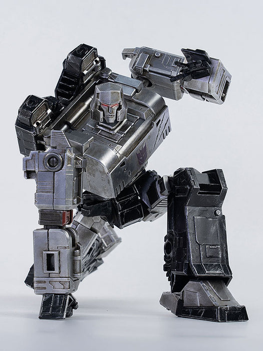 "Transformers: War For Cybertron Trilogy Siege" DLX Megatron