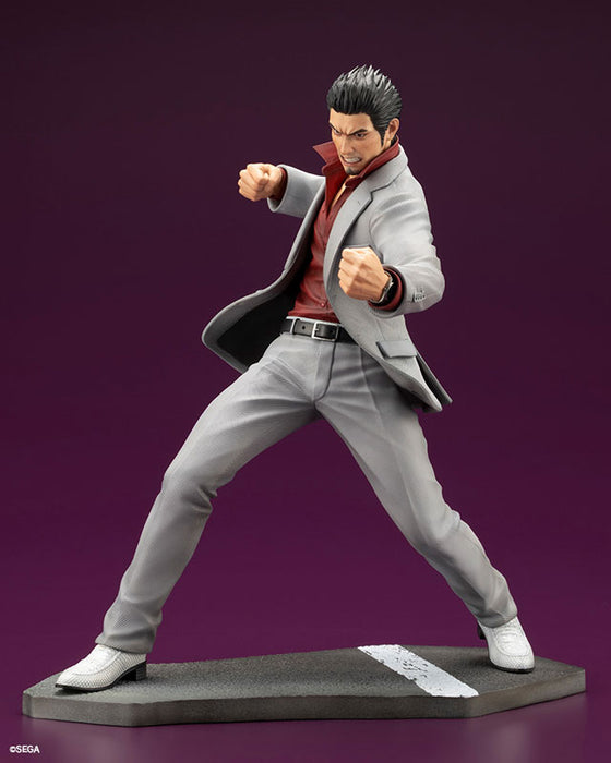 "Yakuza" Kiryu Kazuma 1/6 Complete Figure