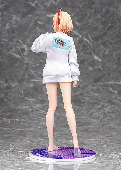 "Lycoris Recoil" Nishikigi Chisato Oversized Sweatshirt Ver. 1/7 Scale Figure