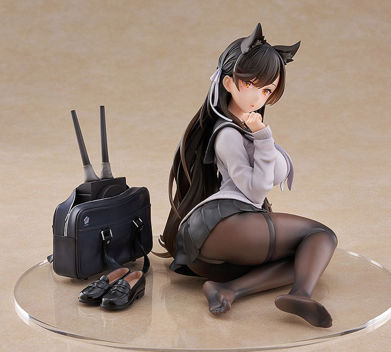 "Azur Lane" Atago (School Traumerei) 1/7 Scale Figure