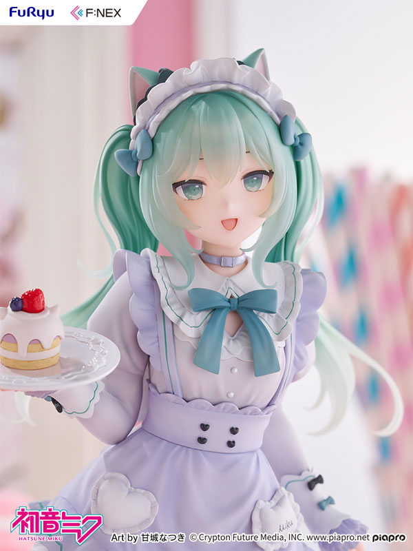 Hatsune Miku x Natsuki Amashiro 1/7 Scale Figure