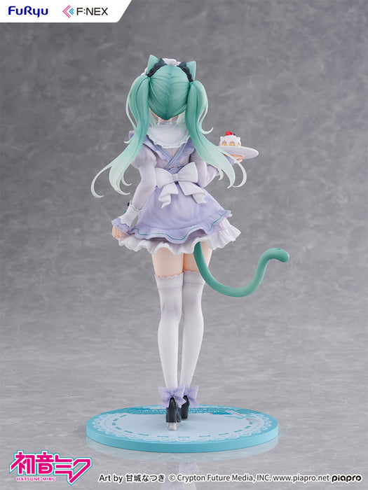 Hatsune Miku x Natsuki Amashiro 1/7 Scale Figure