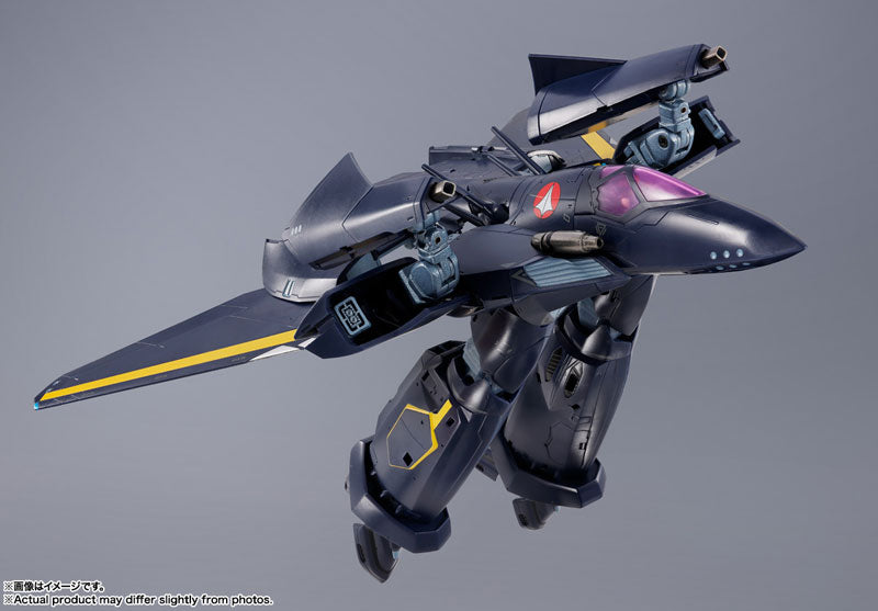 DX Chogokin "Macross 7" VF-17S Nightmare Stealth Valkyrie (Gamlin Kizaki's)
