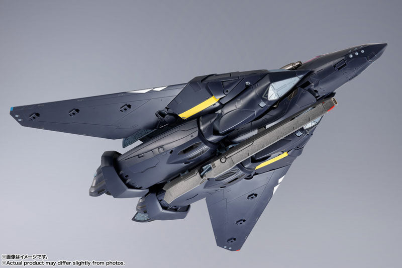 DX Chogokin "Macross 7" VF-17S Nightmare Stealth Valkyrie (Gamlin Kizaki's)