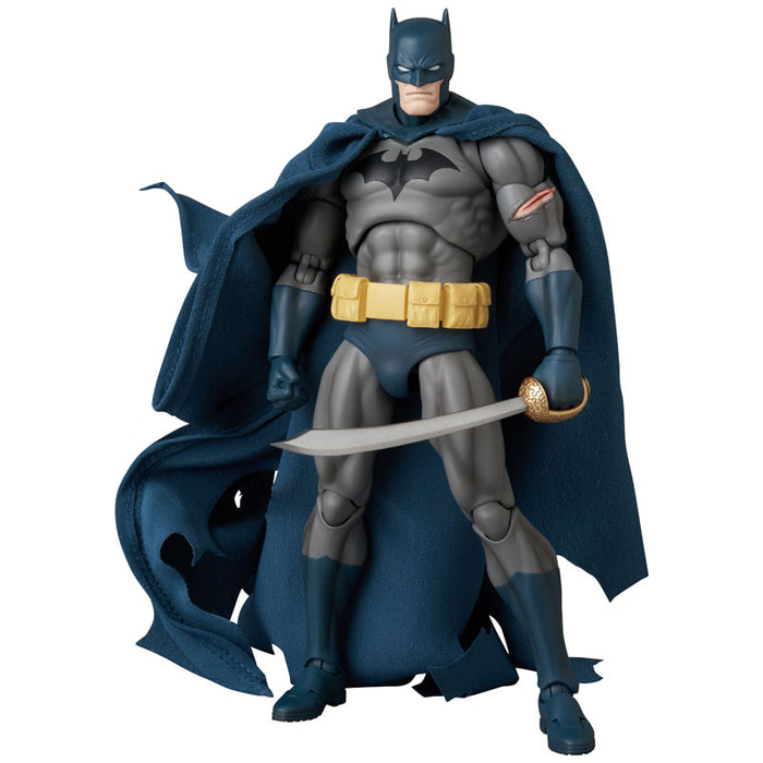 MAFEX "Batman: Hush" Batman Damage Ver. (Batman: Hush Ver.)