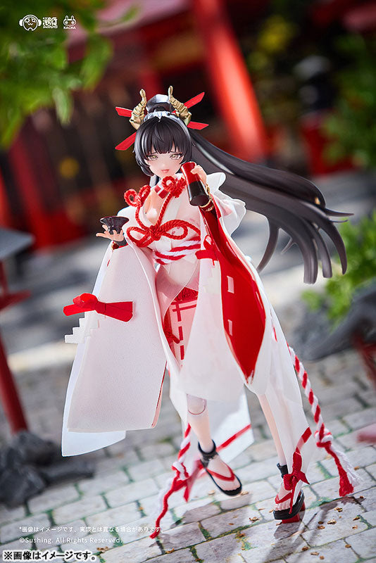 Combat Priestess Uefuji Sakura 1/12 Articulated Figure