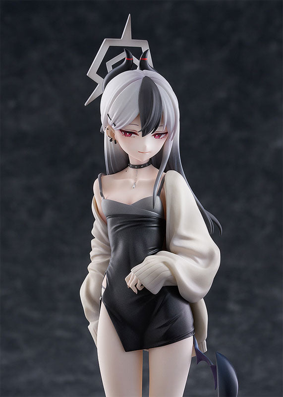 "Blue Archive" Kayoko (Dress) 1/7 Scale Figure
