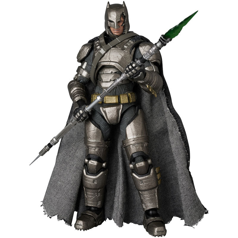 MAFEX "Batman v Superman: Dawn of Justice" ARMORED BATMAN Ver. 1.5