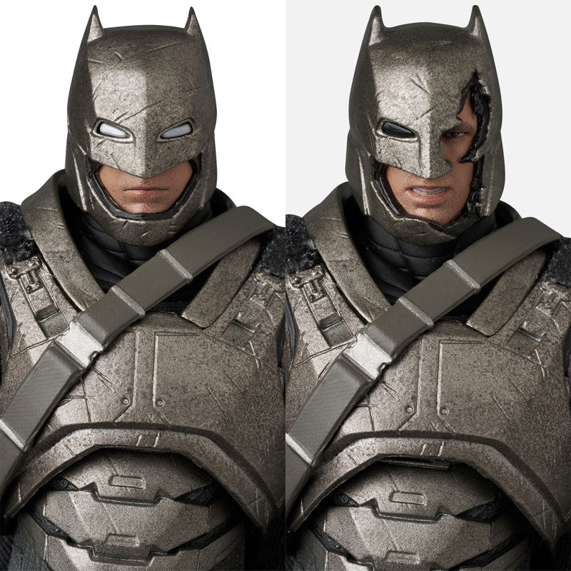 MAFEX "Batman v Superman: Dawn of Justice" ARMORED BATMAN Ver. 1.5