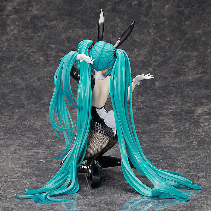 Character Vocal Series 01 Hatsune Miku Hatsune Miku Bunny Ver. / Art by SanMuYYB 1/4 Scale Figure