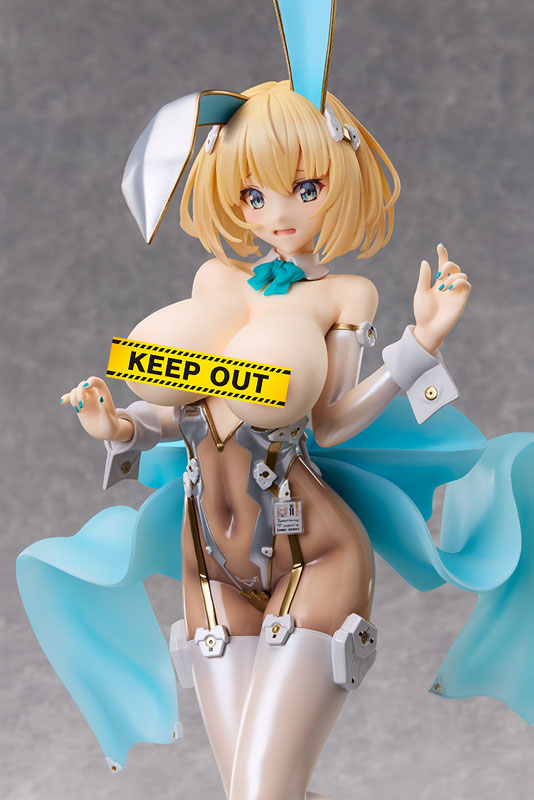 "BUNNY SUIT PLANNING" Sophia F. Shirring Bunny Ver. (White Edition) 1/4 Scale Figure