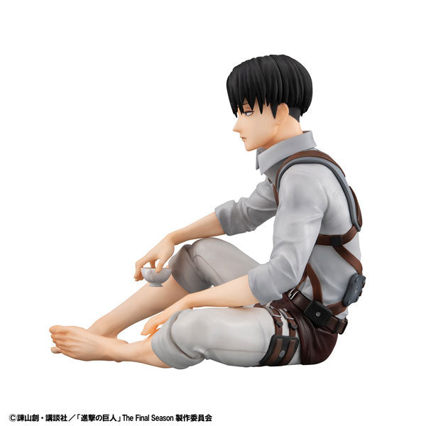 G.E.M. Series "Attack on Titan" Tenohira Captain Levi