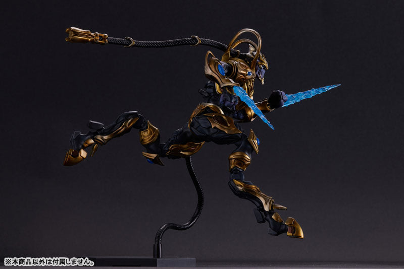 "StarCraft" Zealot