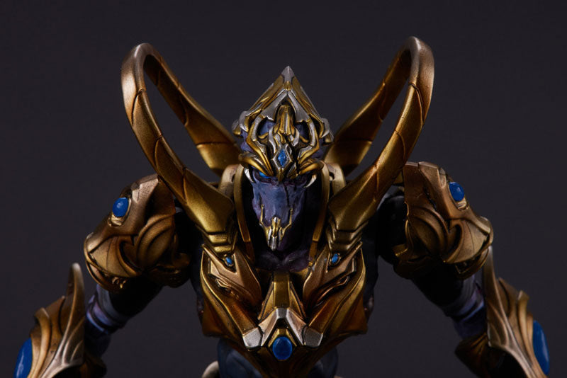 "StarCraft" Zealot