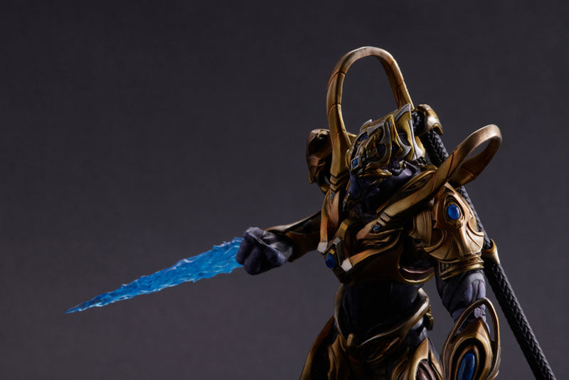 "StarCraft" Zealot