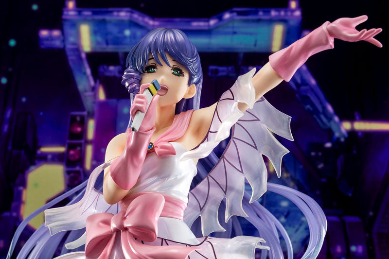 "Macross: Do You Remember Love?" Lynn Minmay Superdimensional Orchestra Ver. 1/7 Scale Figure