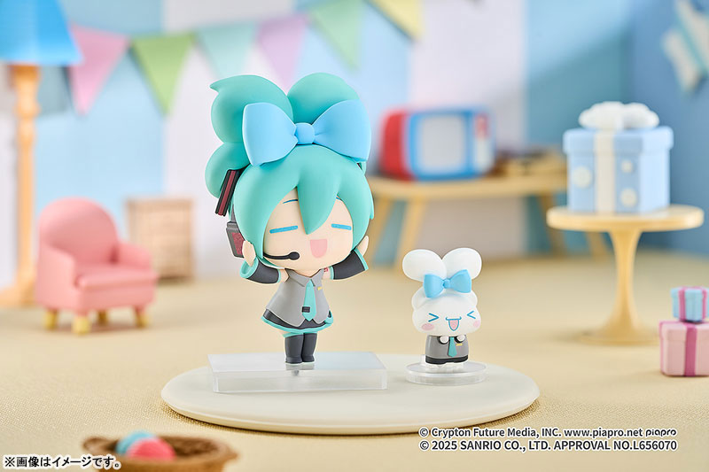 "Hatsune Miku x Cinnamoroll" Collectible Figure Hatsune Miku x Cinnamoroll (5-pack box)