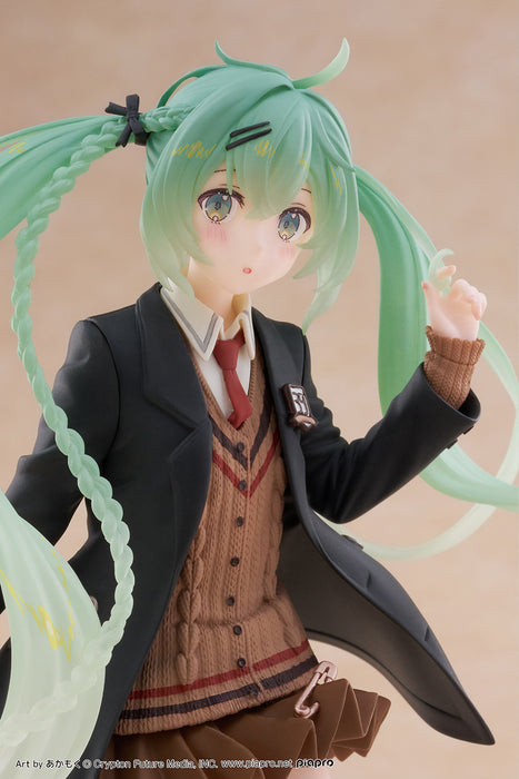 "Character Vocal Series 01 Hatsune Miku" Fashion Figure Preppy