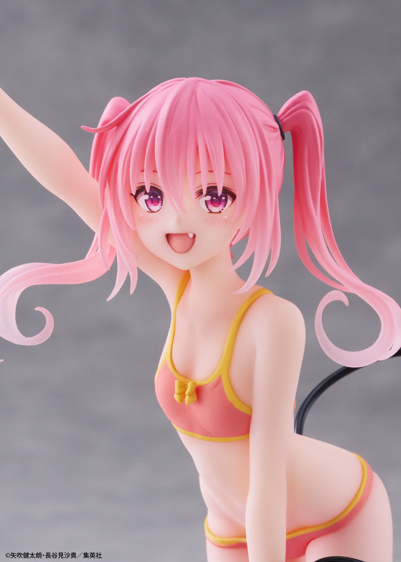 "To Love-Ru Darkness" Aqua Float Girls Figure Nana Astar Deviluke