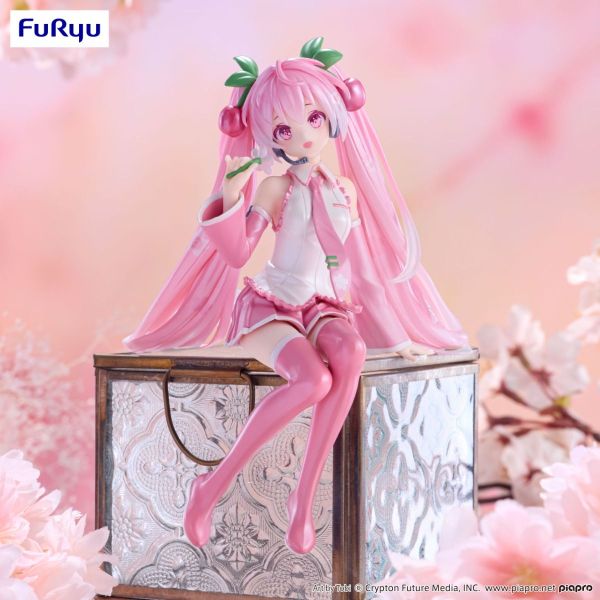 Vocaloid Hatsune Miku Noodle Stopper Figure Sakura Miku 2024 Pearl Color Ver.