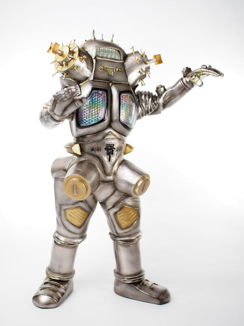 "Ultraseven" CCP 1/6 Tokusatsu Series King Joe Gun Metallic Ver.