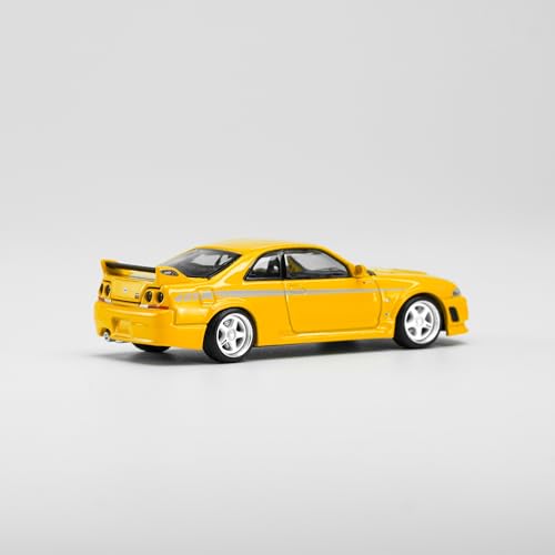1/64 Nissan GT-R Nismo 400R Prototype Yellow