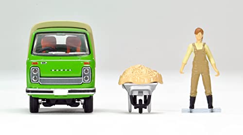 1/64 Scale Tomica Limited Vintage NEO TLV-N15c Honda TN-V Super Deluxe (Green) with Figure