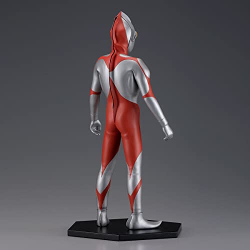 CHARACTER CLASSICS "Ultraman" Ultraman (B Type)