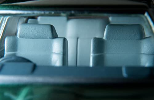 1/64 Scale Tomica Limited Vintage NEO TLV-N286a Nissan Gloria Sedan 200E GL (Green) 1979