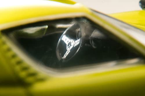 1/64 Scale Tomica Limited Vintage TLV Lamborghini Miura S (Yellow Green)