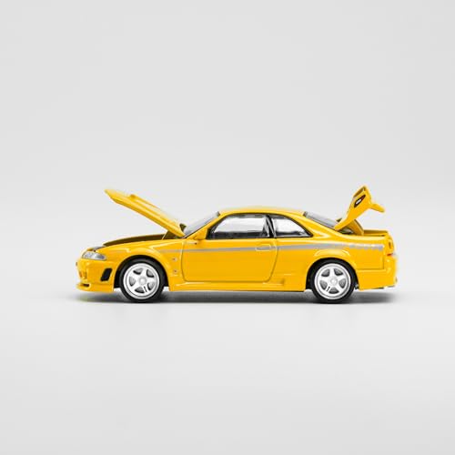 1/64 Nissan GT-R Nismo 400R Prototype Yellow
