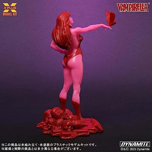 1/8 Scale "Vampirella" Vampirella (Jose Gonzalez Edition) Luminescent Ver. Plastic Model Kit