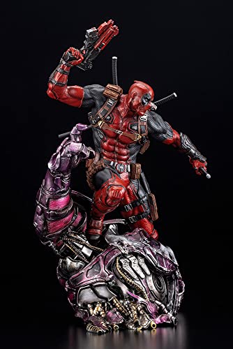 "Marvel Universe" Deadpool Fine Art Statue Signature Series Feat. Kucharek Brothers