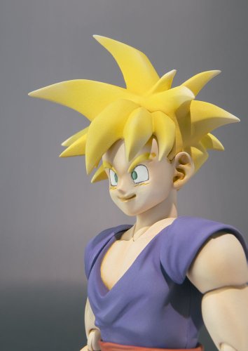 Gohan S.H.Figuarts  Dragon Ball Kai
