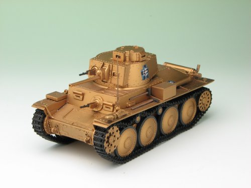 Kampuwagen 38 (t) (version kamsan) - 1 / 35 Scale - girls and Armor - platform