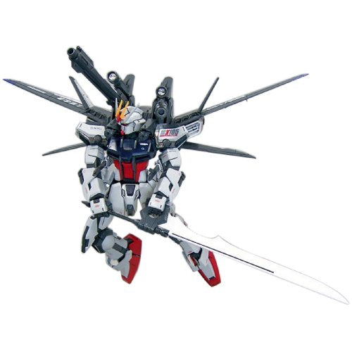 GAT-X105 Strike Gundam GAT-X105+P202QX Strike Gundam IWSP - 1/100 scale - MG (#090) Kidou Senshi Gundam SEED MSV - Bandai