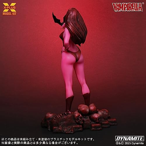 1/8 Scale "Vampirella" Vampirella (Jose Gonzalez Edition) Luminescent Ver. Plastic Model Kit