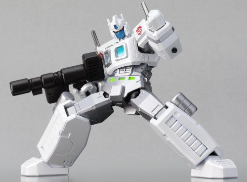 Convoy (Ultra Magnus version) Revoltech (No. 019) Transformers - Kaiyodo