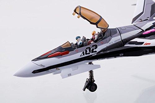 VF-31F Siegfried DX Chogokin, Macross Delta - Bandai