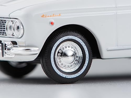 1/64 Scale Tomica Limited Vintage TLV-205a Datsun Bluebird 4-door 1600SSS (White) 1965