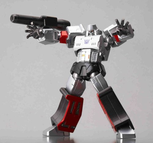 Megatron Revoltech (No. 025) Transformers - Kaiyodo