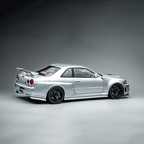 1/12 Nissan GT-R Z-tune Silver (with RB26 Engine)