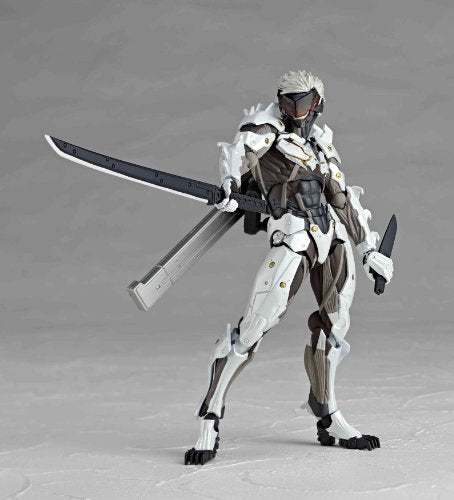 Raiden (White Armor ver. version) Revoltech (#140EX) Metal Gear Rising: Revengeance - Kaiyodo