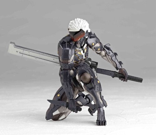Raiden Revoltech (#140) Metal Gear Rising: Revengeance - Kaiyodo