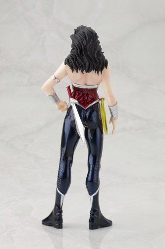 Wonder Woman 1/10 Justice League - Kotobukiya